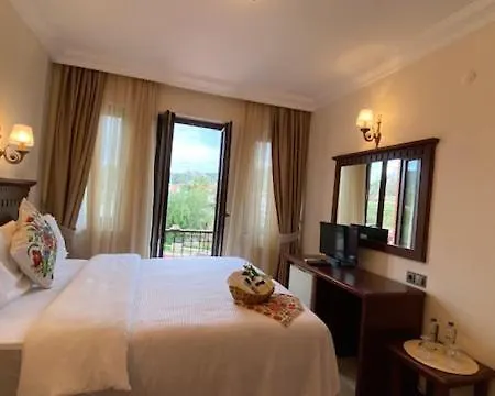 Alya 2* Ayvalı