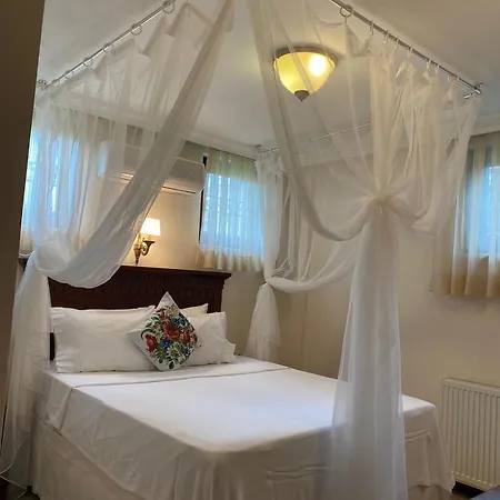 Suinn Cunda Affittacamere 2*