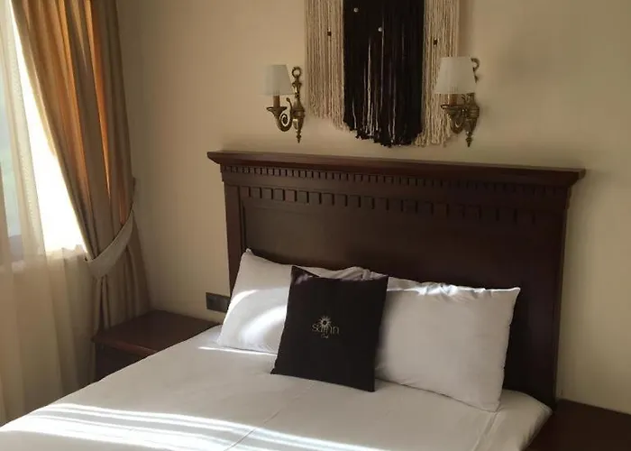 Suinn Cunda Gæstehus 2*